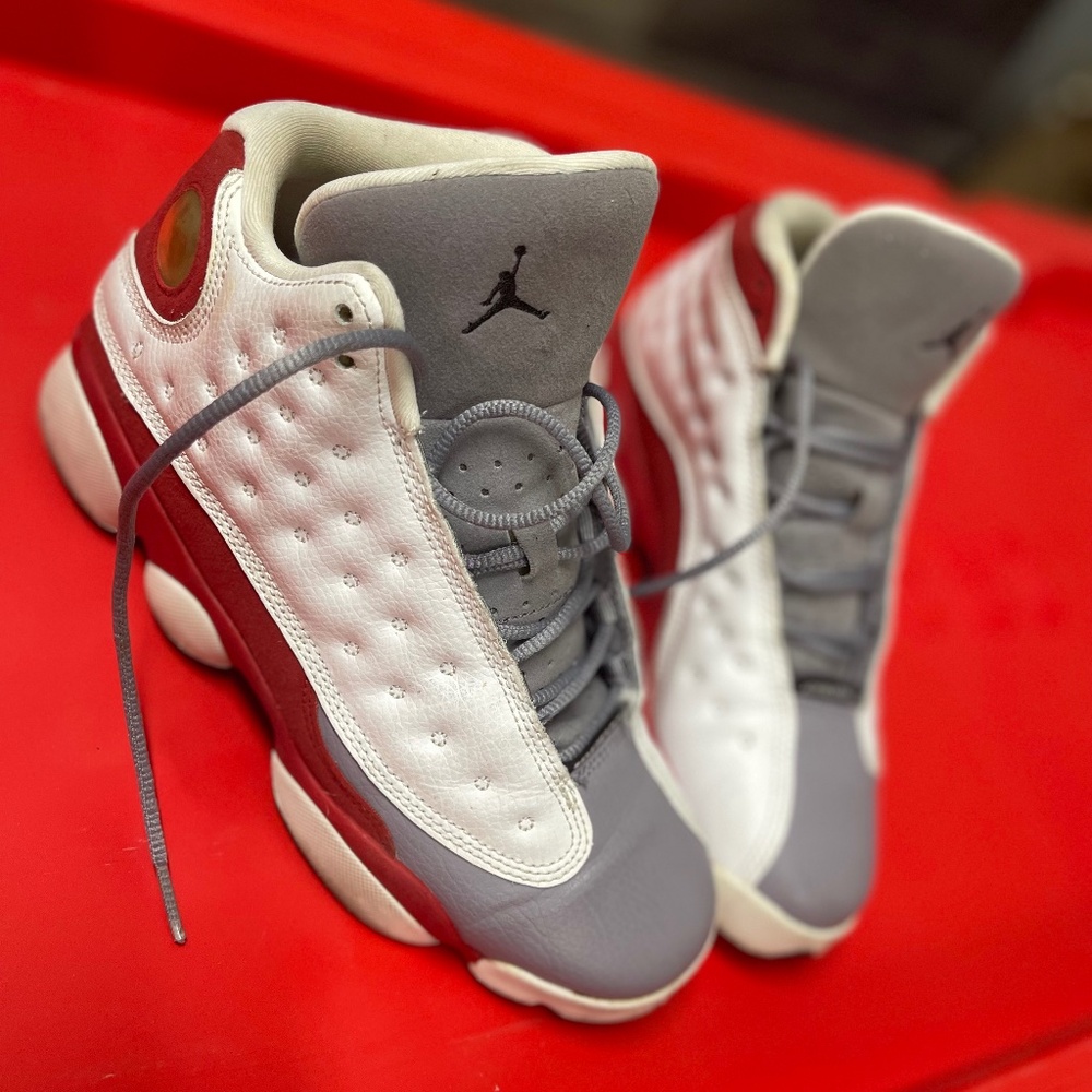 Air Jordan 13s Boys size 6 1/2